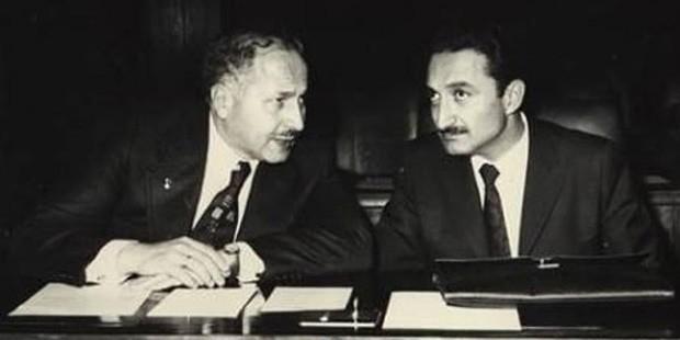CHP ile AKP'nin de içinden çıktığı Milli Görüş geleneği arasındaki ilk ve tek koalisyon 26 Ocak 1974'te kuruldu. Ecevit başbakanlığında kurulan, MSP lideri Erbakan'ın Başbakan Yardımcısı olduğu 37. Hükümet, 17 Kasım 1974'e kadar görev yaptı