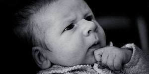 Bebek Laboratuvarı İftiharla Sunar: Kötülük Doğuştan Mıdır, Yoksa Sonradan Mı Öğrenilir?