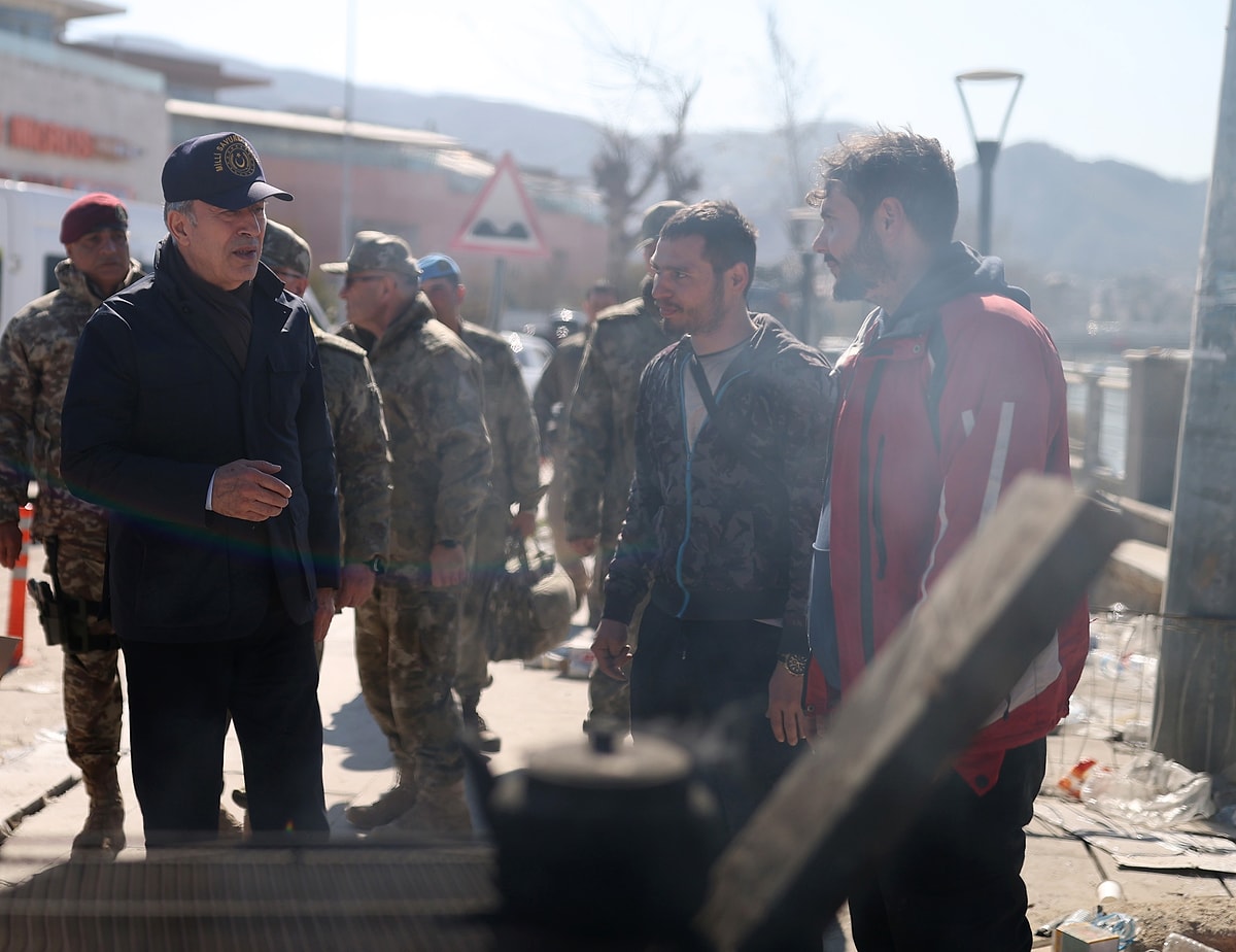 Bakan Akar Deprem Sonras Lkelerine D Nen Suriyeli Say S N A Klad