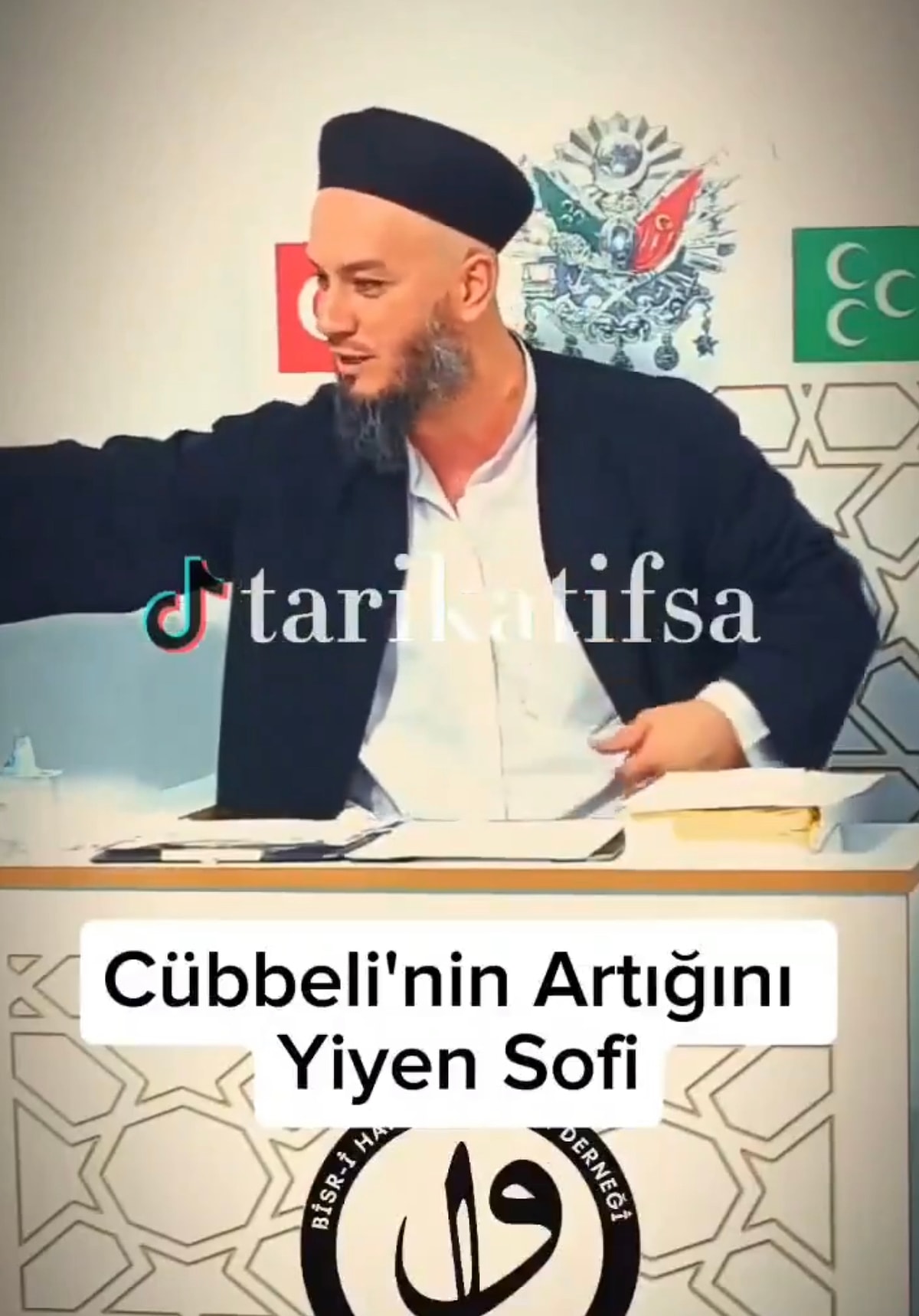 Cübbeli Ahmete İmrenen Sarıklı Kişi İlmi Kendisine de Geçsin Diye