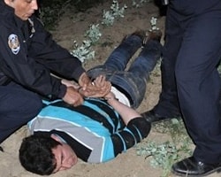 Polis Havaya Uyarı Ateşi Açtı