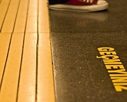 Metronun Altından Mucize Kurtuluş