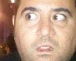 Ata Demirer'e Bir Şok Daha !