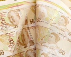 "Üniversite Öğrencileri Profesyonel Kalpazan Çıktı"