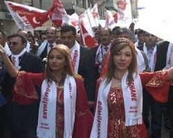 Gümüşhaneliler 94’üncü kurtuluş yıldönümünde Taksim’deydi