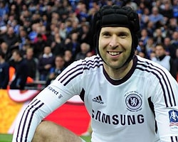 Cech: "Top Çizgiyi Geçmemişti"