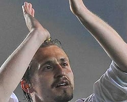 Saracoğlu'na Bayrak Dikecektik