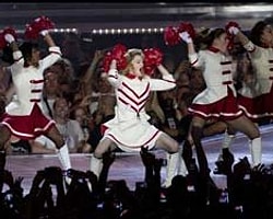 Madonna İsrailliler'i Coşturdu