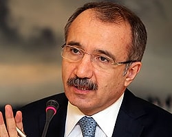 Bakan Dinçer'e öğretmen protestosu