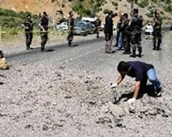 Ağrı'da Yola Döşenmiş Patlayıcı İmha Edildi