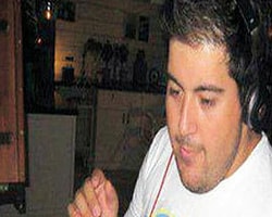 DJ'ye elektrik çarptı parti devam etti