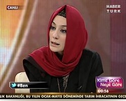 Esra Elönü: Ben Asla Türk'üm Demem