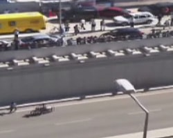 Eli Kelepçeli Sanık Polisten Kaçtı