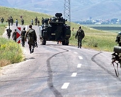 Bitlis'te Çatışma Çıktı: 3 Asker Yaralandı
