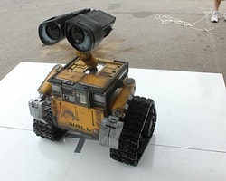 Wall-E'nin Gerçeğini Yaptılar! - Video