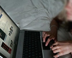 Facebook Arkadaşlığı İntihar Ettirdi