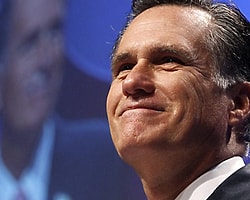 Mitt Romney resmen Obama'ya rakip