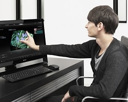 Sony'den Dokunmatik Pc