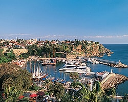 Antalya Facianın Eşiğinden Döndü