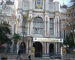 Marmara Üniversitesi'nde Kayıt Sorunu