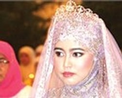 Sultanın Kızı Memurla Evlendi