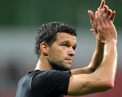 Ballack Futbolu Bıraktı!