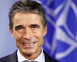 Rasmussen'in Görev Süresi 1 Yıl Uzatıldı