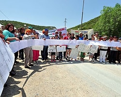 'Umursanmayan' Mahkeme Kararlarıyla Eylem Yaptılar