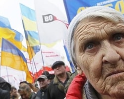 Ukranya Muhalefeti Seçimler İçin Mahkeme Kapısında