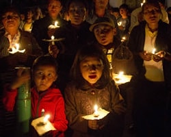 Dört Tibetli Kendini Yaktı