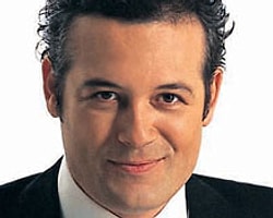 Levent Üzümcü: "Türkiye'de Örtülü Bir Faşizm Var"