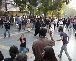 Bianet :: Sahne Dışı Sokak Tiyatrosu Diyor Ki