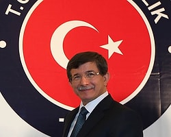 Davutoğlu'ndan ''21 Aralık'' Espirisi