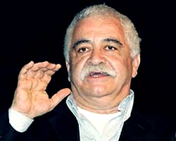 'Sezen Aksu, Halil Ergün vatan hainidir'