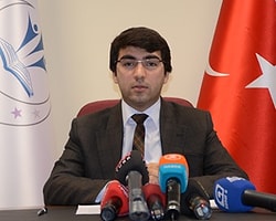 Bakana Müşavir Öğrenciye Başkan