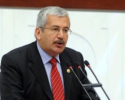 Siyaset Yine Bel Altı