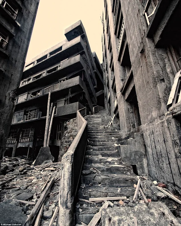 Japonya'nın Hayalet Şehri: Hashima Adası