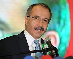 Ertuğrul Günay, Ömer Dinçer'den 'Sakıncalı Kitap' Açıklaması İstedi