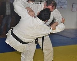 Belediye Başkanı Putin'e Özendi
