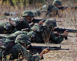 Hakkari'de Çatışma: 1 Asker Şehit