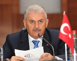 Binali Yıldırım: Yök'ün Sisteminde Güvenlik Zafiyeti Var