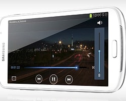 5.8 İnç'lik Galaxy Fonblet Geliyor Mu?