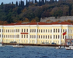Hanedan Mensupları İçin Yapılmıştı