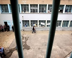 Sincan Cazevi'nde Gardiyanlardan Ziyaretçilere Dayak!