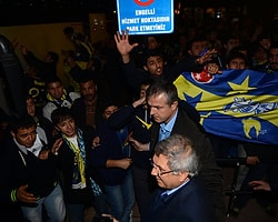 Taraftarlar Aziz Yıldırım'a Saldırdı