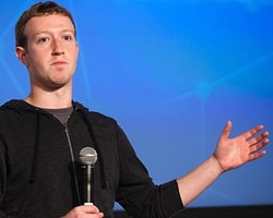 Mark Zuckerberg: Facebook Akıllı Telefon Üretmeyecek
