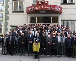 Kapatılan DTP'nın 98 Belediye Başkanına Beraat