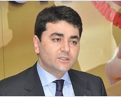 'Hükümet, Cumhuriyeti 2002'Den Başlatıyor''