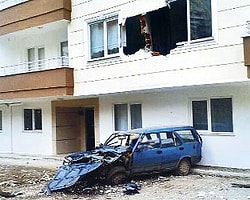 Apartmanın 2. Katına Çarpan Araba