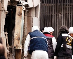 25 Canlı Bomba Var